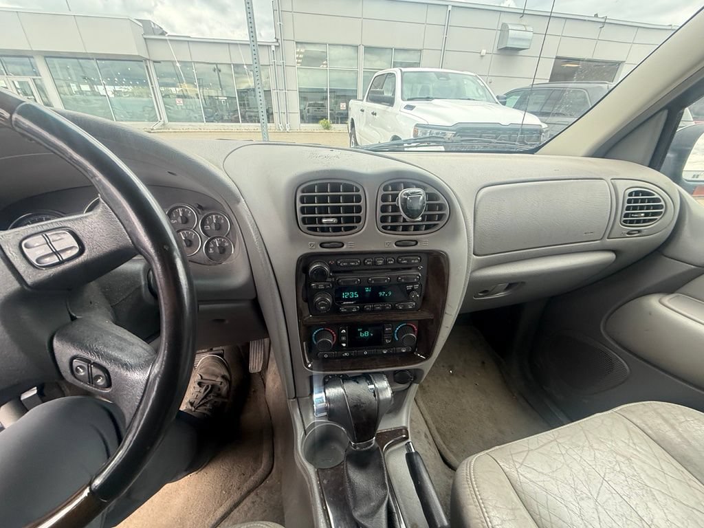 Used 2005 Buick Rainier CXL AWD/4WD image 14