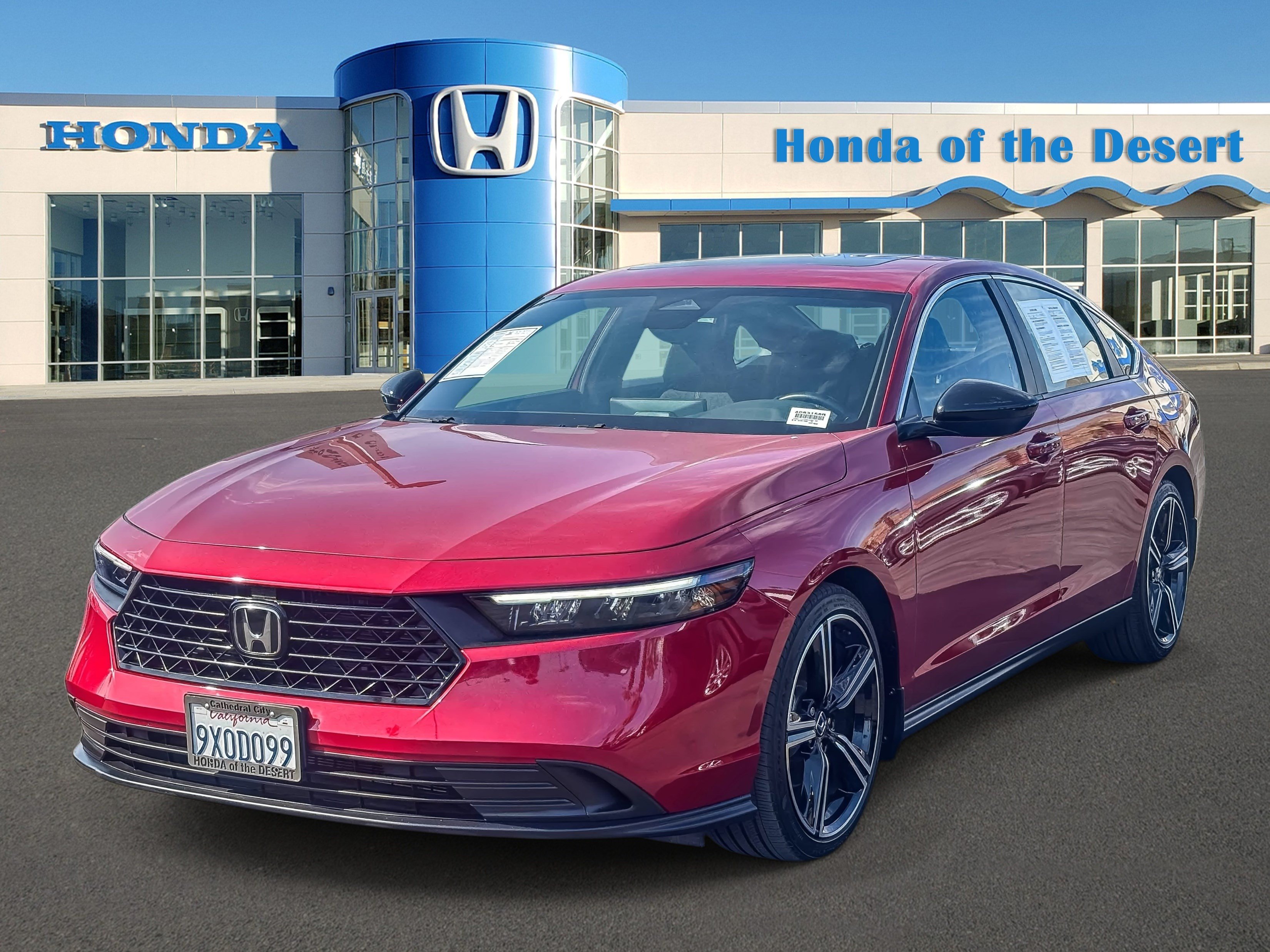 Used 2025 Honda Accord Sport image 3