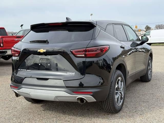 Certified 2025 Chevrolet Blazer LT image 5