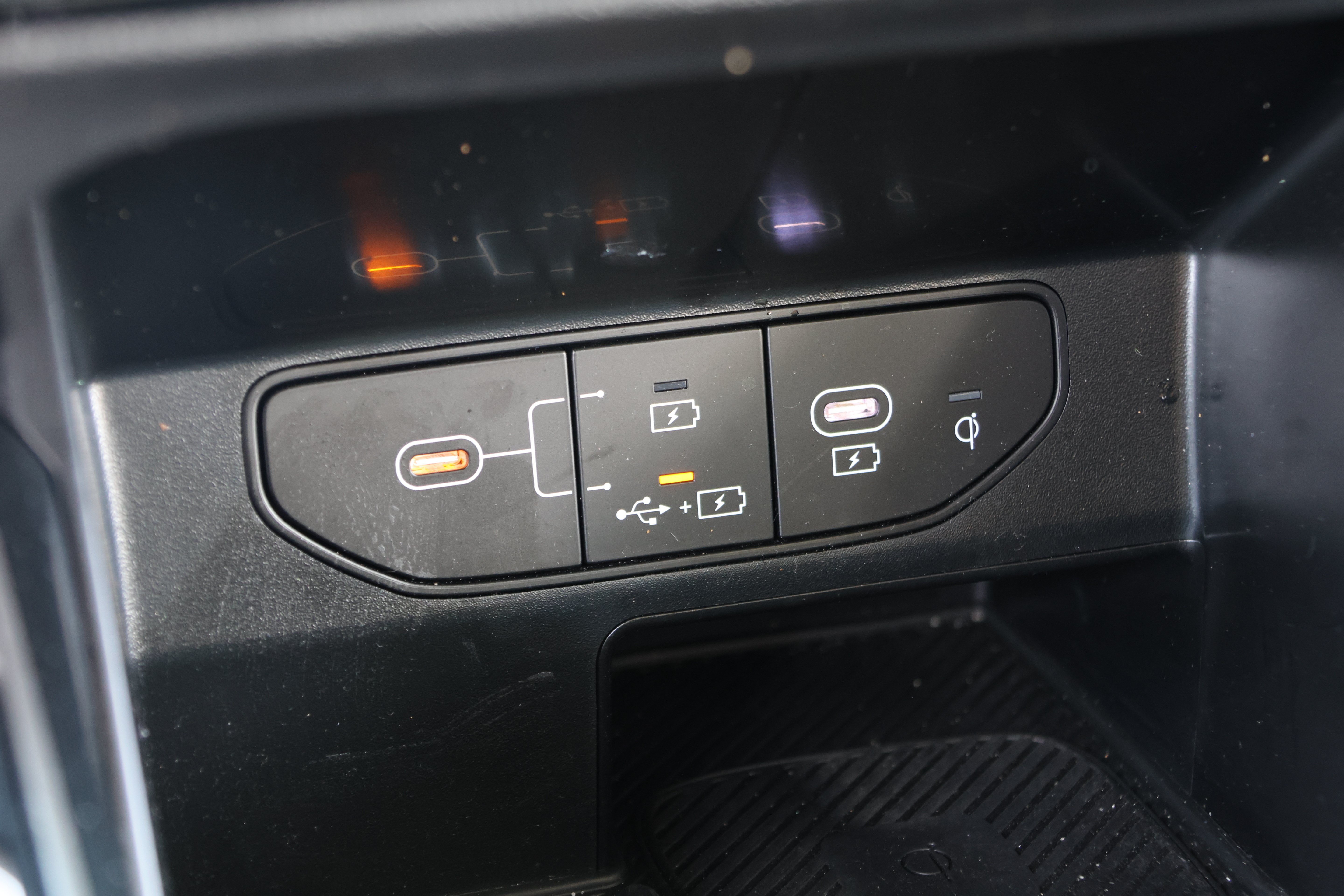 Used 2025 Kia Sorento S w/ Panoramic Sunroof Package FWD image 27