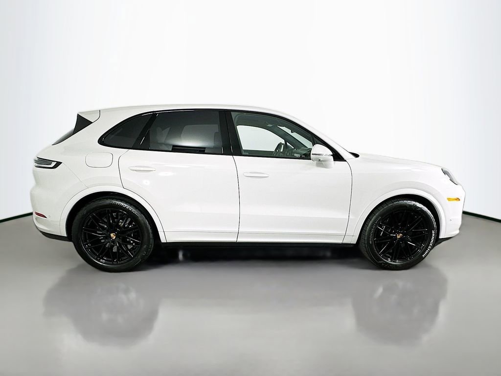 Certified 2024 Porsche Cayenne S AWD/4WD image 8