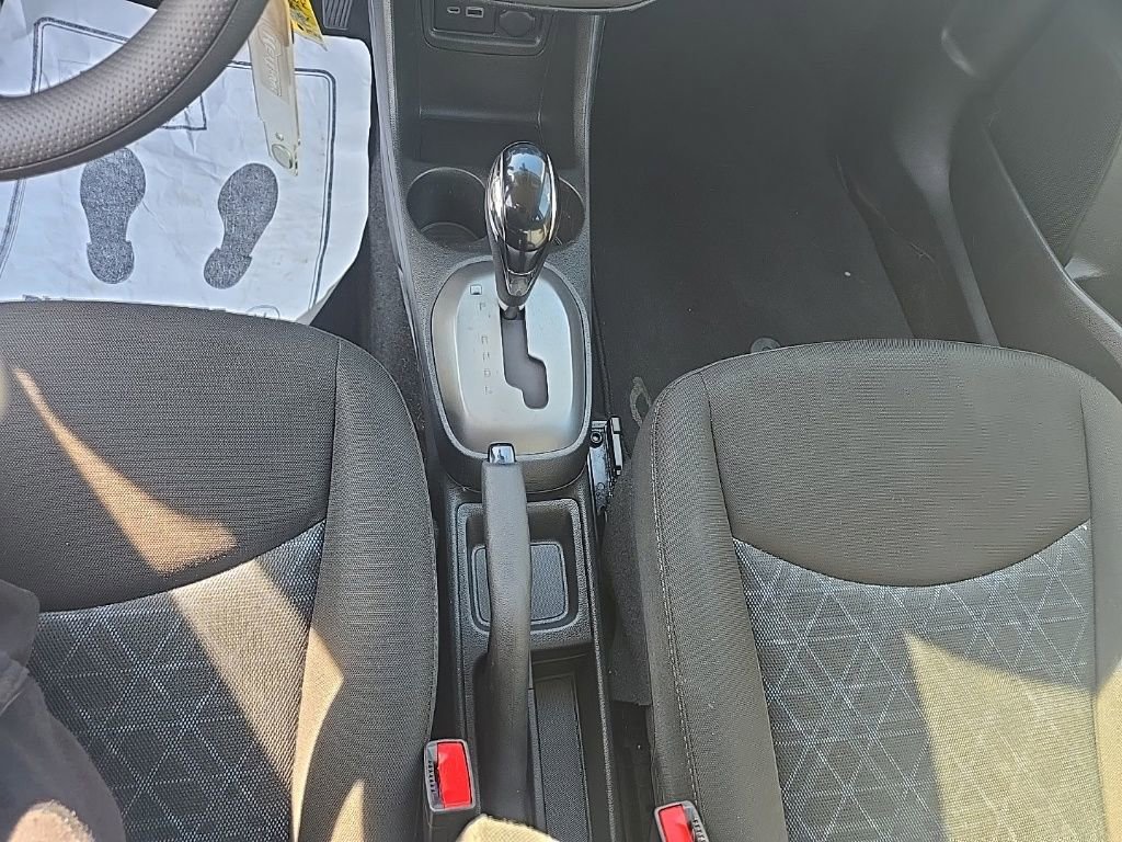 Used 2022 Chevrolet Spark LS image 20