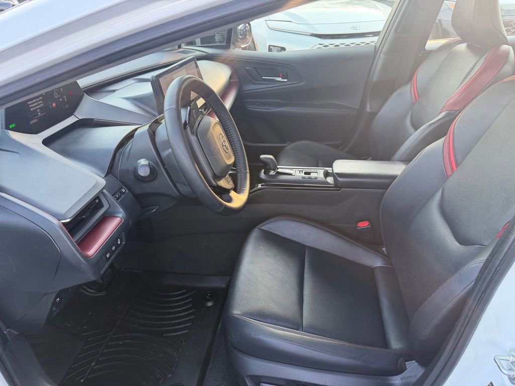 Used 2023 Toyota Prius Prime FWD image 21
