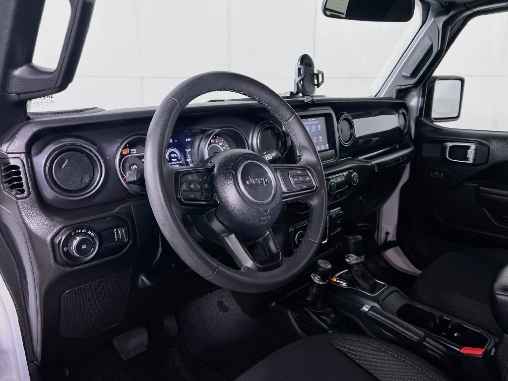 Used 2023 Jeep Wrangler Unlimited Sport AWD/4WD image 9