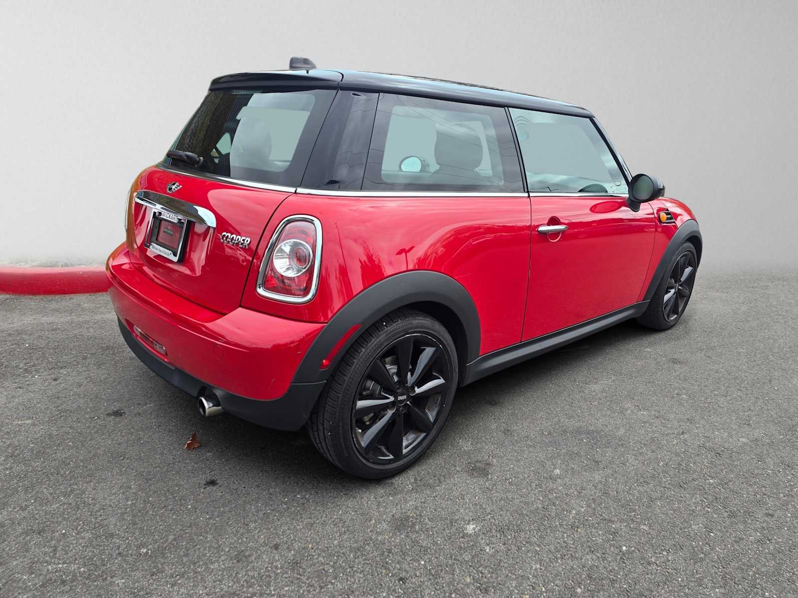 Used 2012 MINI Cooper Hardtop FWD image 3