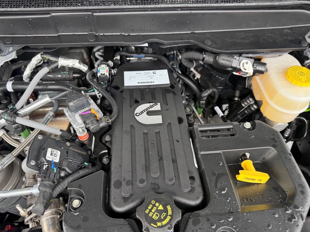 New 2026 RAM 2500 Laramie AWD/4WD image 69