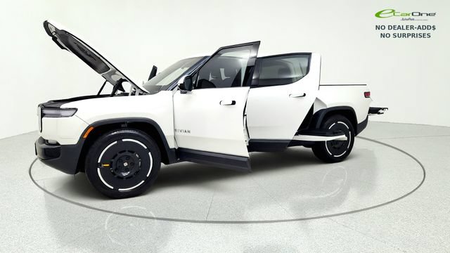 Used 2025 Rivian R1T Adventure AWD/4WD image 14