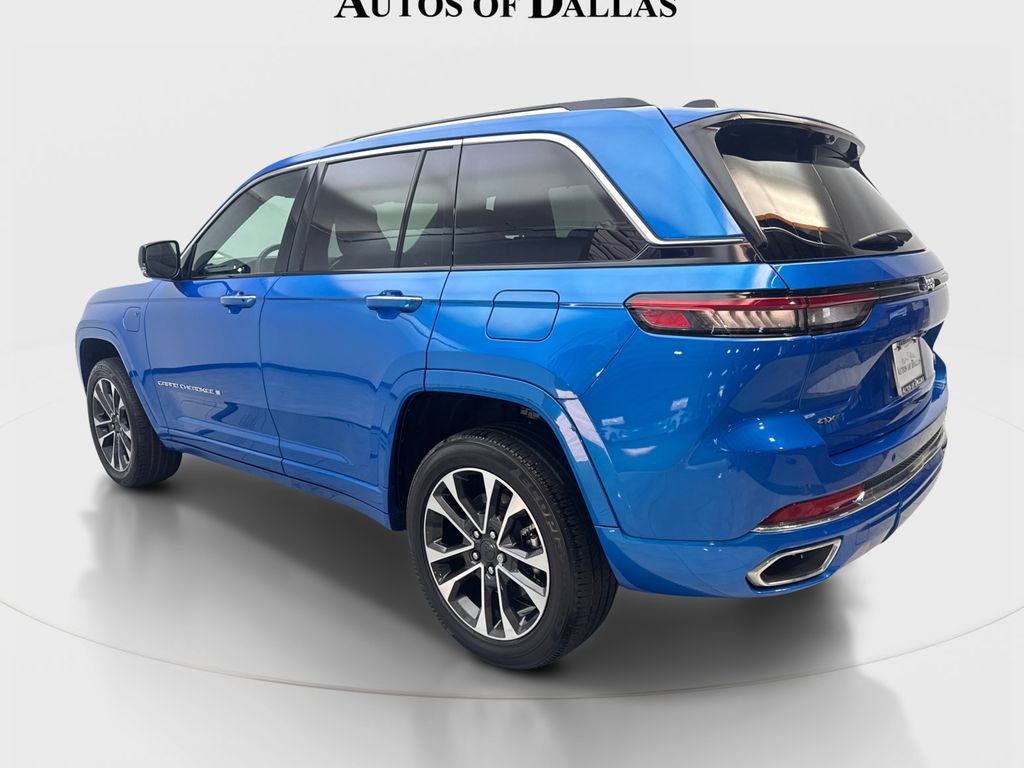 Used 2022 Jeep Grand Cherokee Overland w/ Advanced Protech Group III AWD/4WD image 9