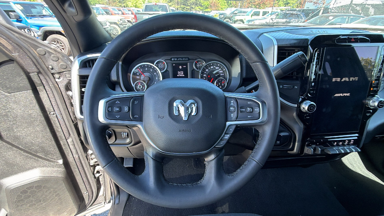 Certified 2025 RAM 2500 Big Horn AWD/4WD image 26