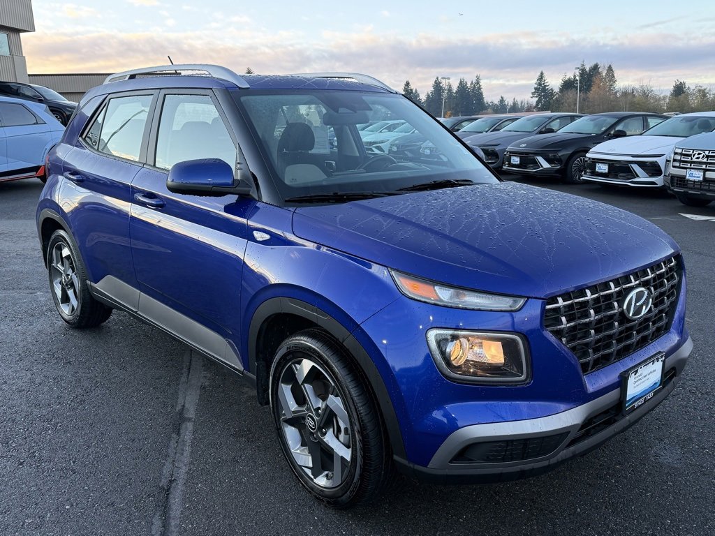 Used 2024 Hyundai Venue SEL image 9