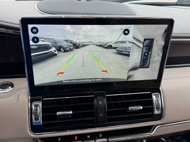 Used 2023 Lincoln Navigator L Reserve AWD/4WD image 29