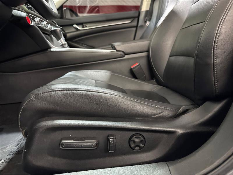Used 2019 Honda Accord EX-L image 17