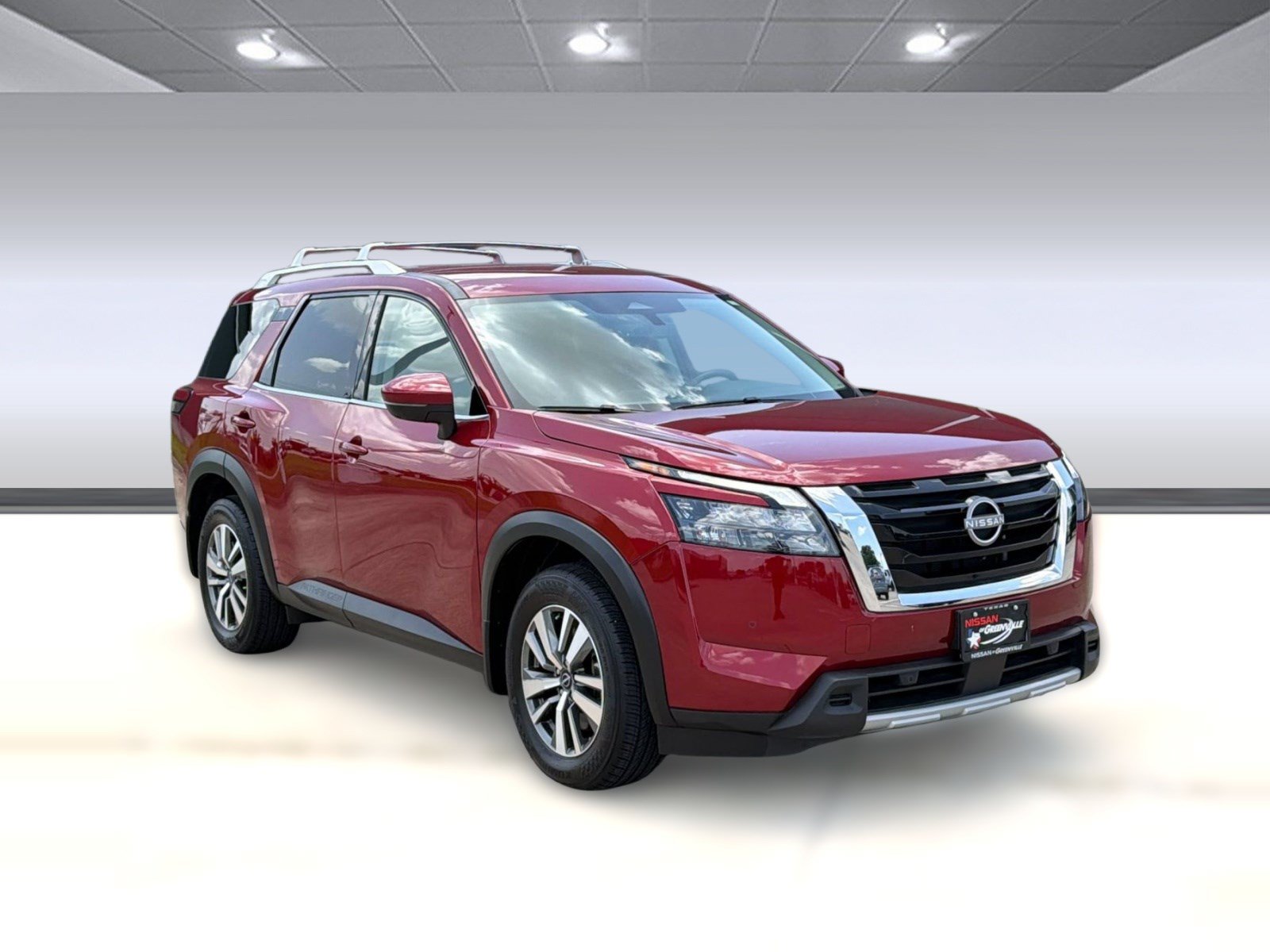Used 2025 Nissan Pathfinder SL AWD/4WD image 7
