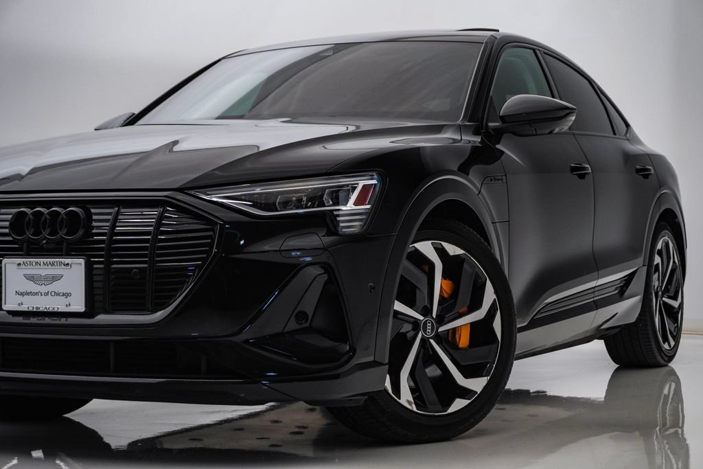 Used 2022 Audi e-tron Premium Plus w/ Premium Plus Package AWD/4WD video 2