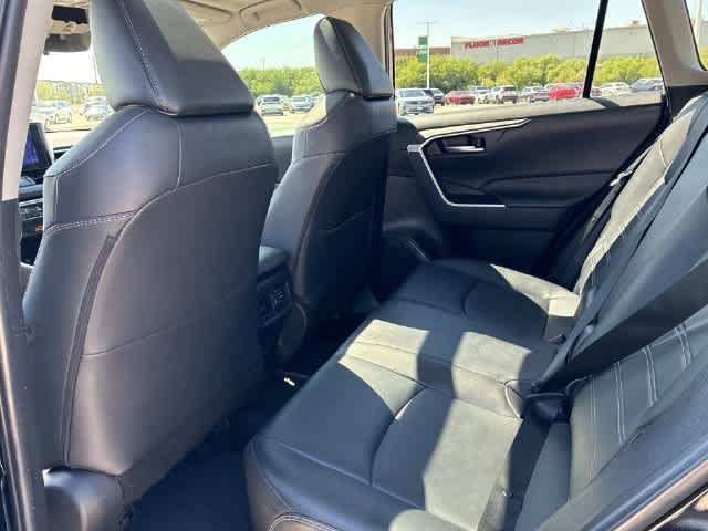 Used 2025 Toyota RAV4 XLE Premium FWD image 21