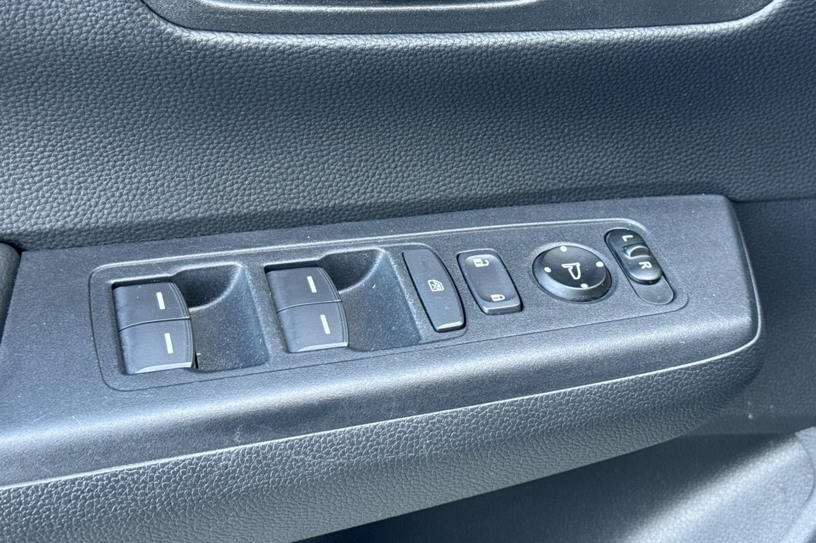 Used 2024 Honda CR-V Sport-L image 14
