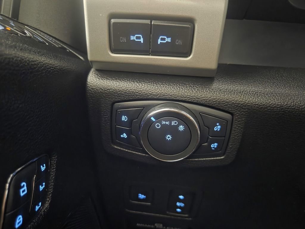 Used 2020 Ford F250 Lariat image 21