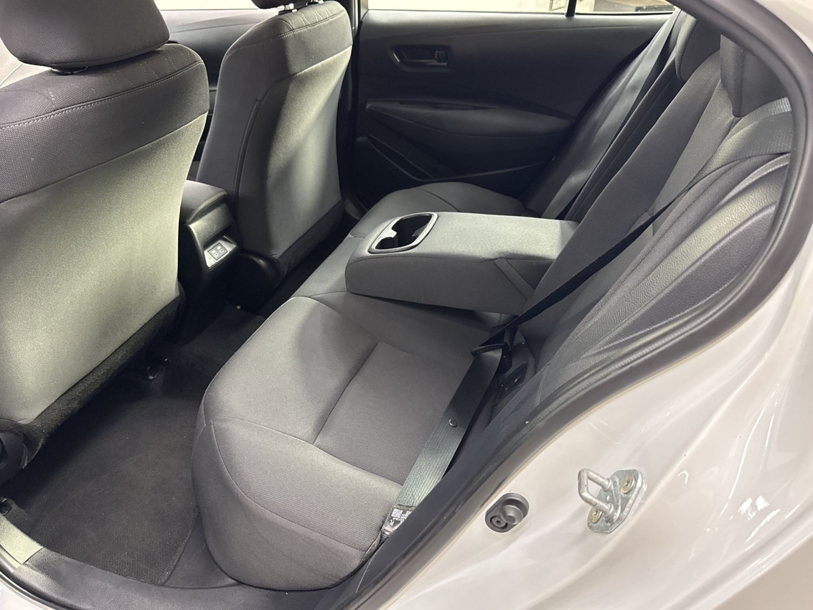 Used 2024 Toyota Corolla LE FWD image 36