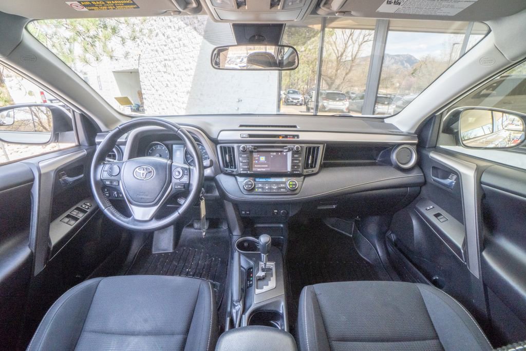 Used 2017 Toyota RAV4 XLE image 15