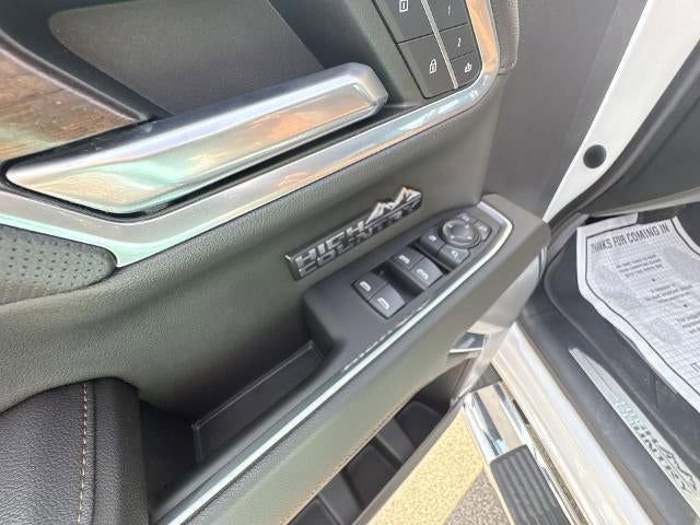 Used 2023 Chevrolet Silverado 1500 High Country w/ High Country Premium Package image 24