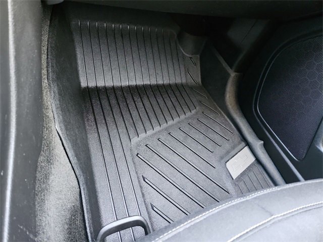 Certified 2017 Chevrolet Colorado LT w/ LT Convenience Package image 31