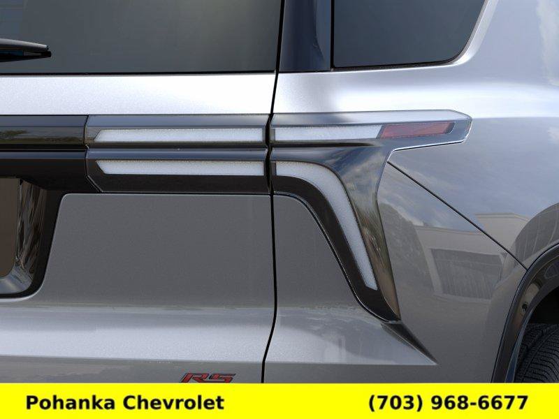New 2026 Chevrolet Traverse RS w/ LPO, Floor Liner Package AWD/4WD image 11