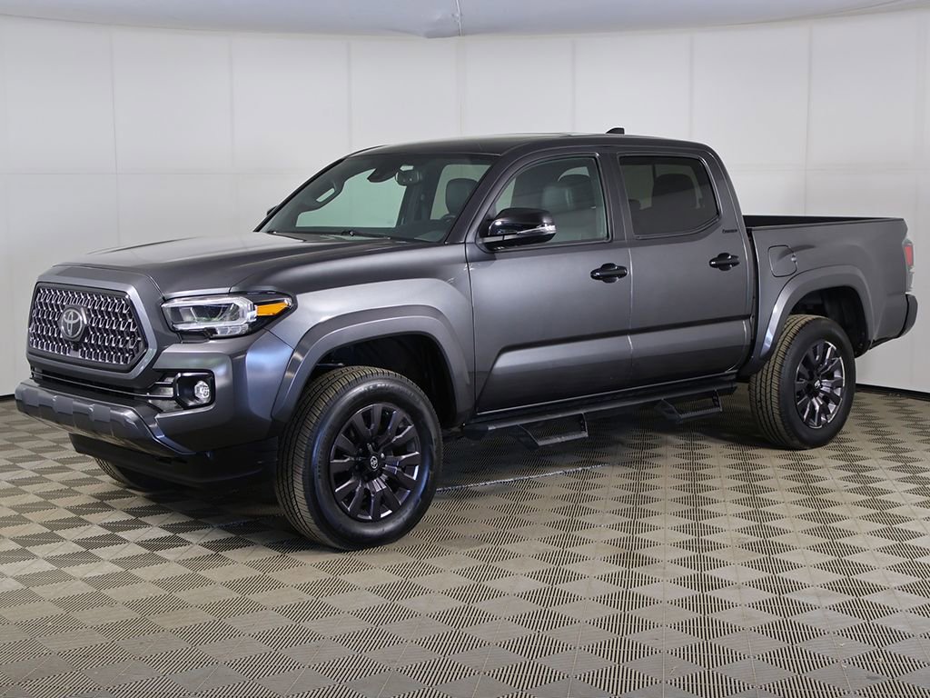 Used 2022 Toyota Tacoma Limited w/ Nightshade Package AWD/4WD image 10
