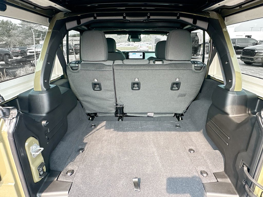 New 2026 Jeep Wrangler Unlimited Sport AWD/4WD image 29
