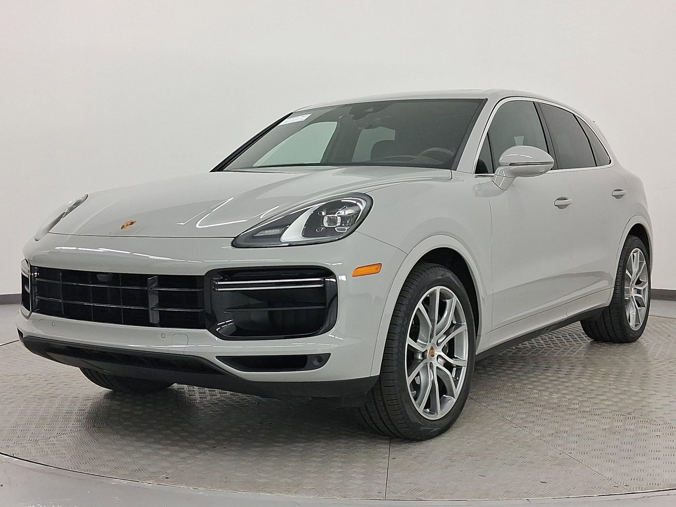 Certified 2022 Porsche Cayenne Turbo image 1