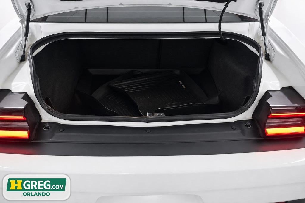 Used 2019 Dodge Challenger R/T RWD image 17