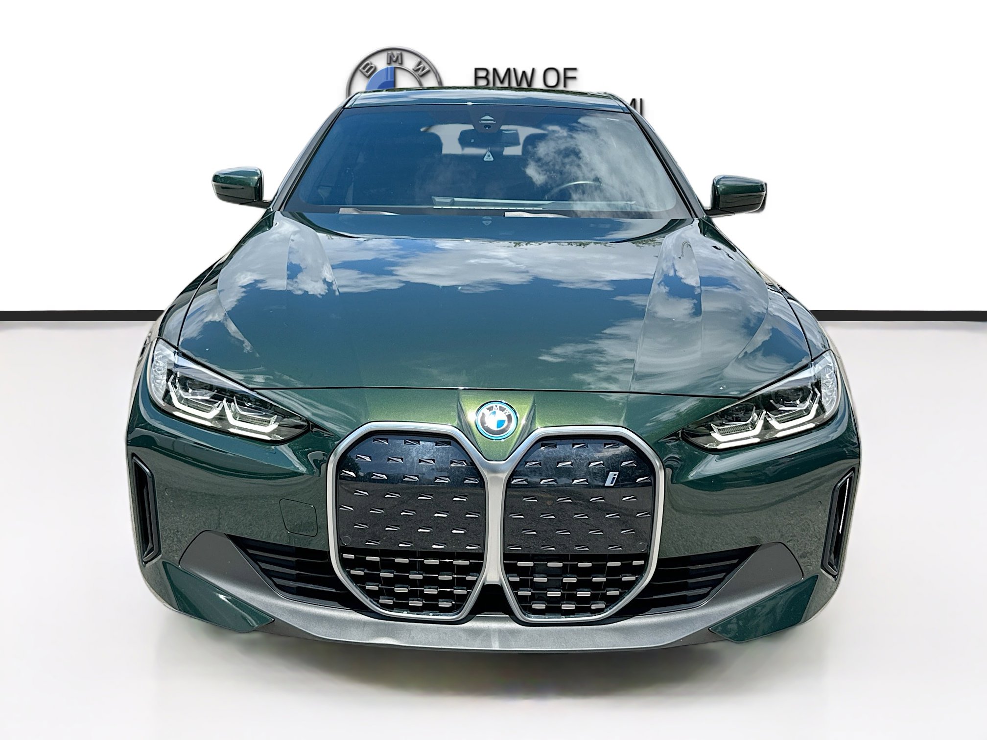 Certified 2023 BMW i4 eDrive35 RWD image 2