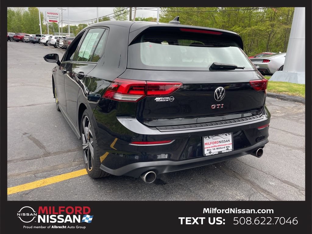 Used 2024 Volkswagen GTI SE FWD image 5