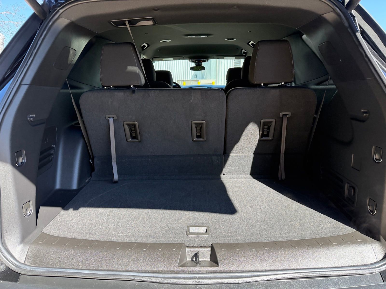 Used 2023 Chevrolet Traverse LT image 36