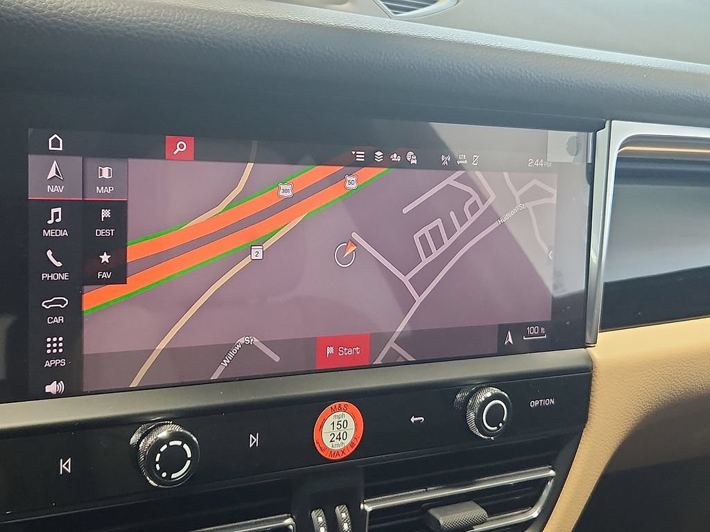New 2026 Porsche Macan AWD/4WD image 16