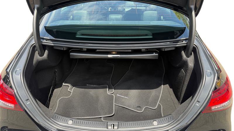 Used 2022 Mercedes-Benz E 350 Sedan w/ Driver Assistance Package image 19