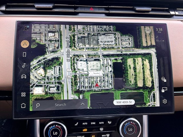 Used 2023 Land Rover Range Rover SE AWD/4WD image 24