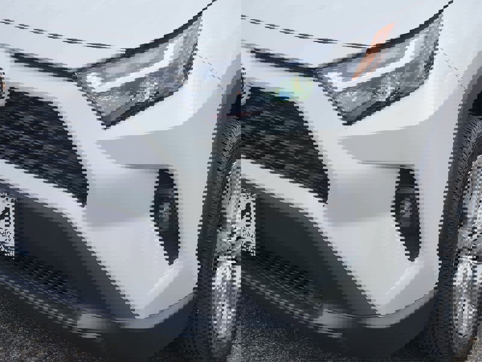 Used 2024 Toyota RAV4 XLE Premium image 7