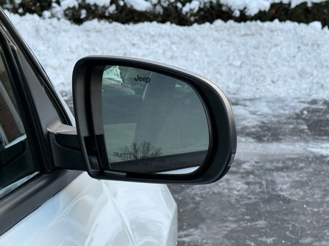 New 2026 Jeep Compass Limited image 14