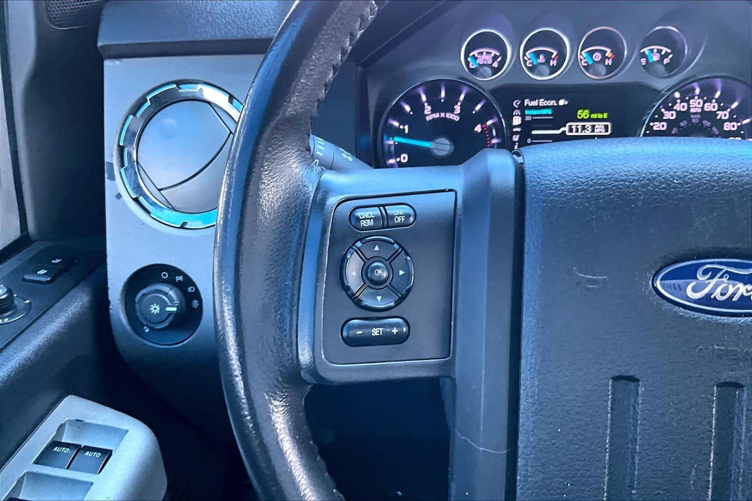 Used 2016 Ford F250 Lariat w/ Lariat Ultimate Package AWD/4WD image 24