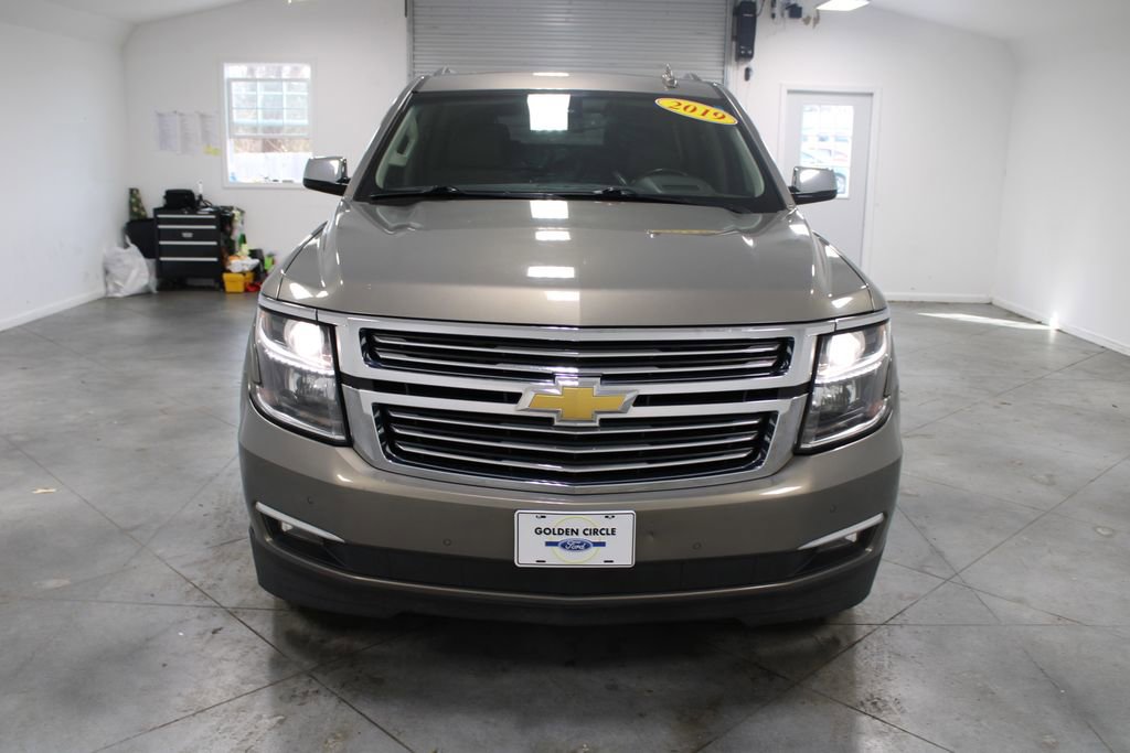 Used 2019 Chevrolet Suburban Premier w/ Max Trailering Package image 3