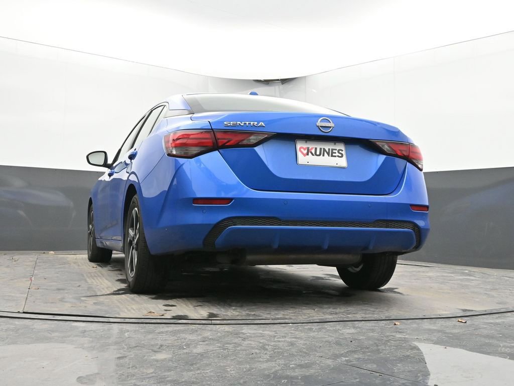 Used 2025 Nissan Sentra SV FWD image 49