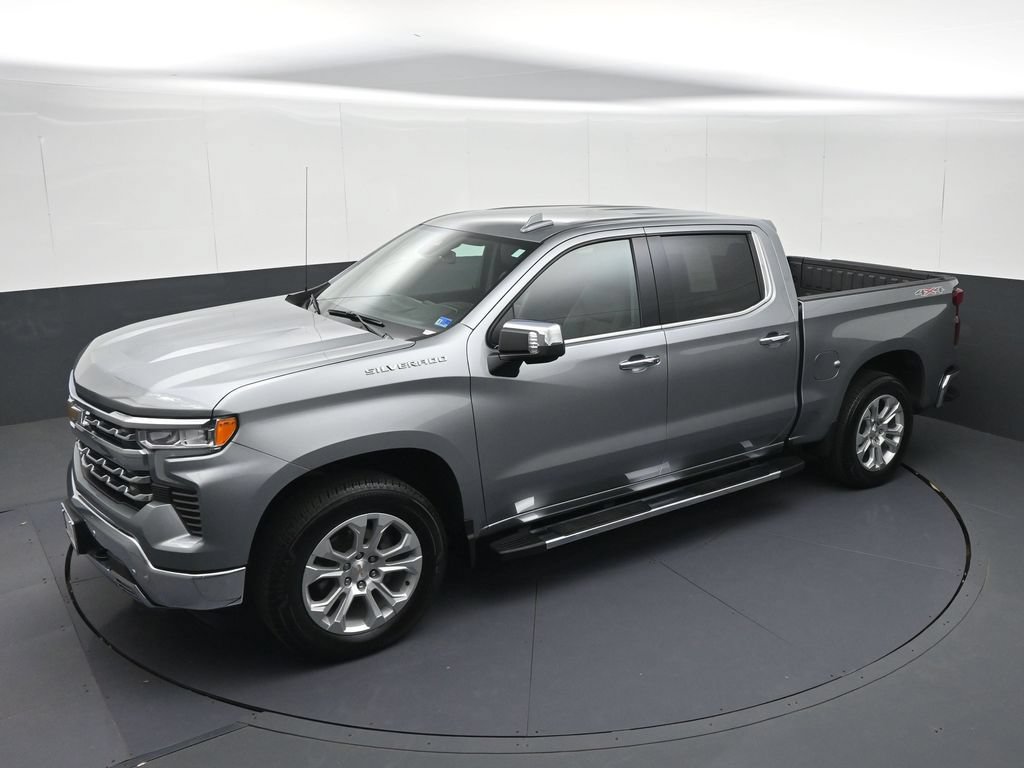 Certified 2025 Chevrolet Silverado 1500 LTZ AWD/4WD image 23