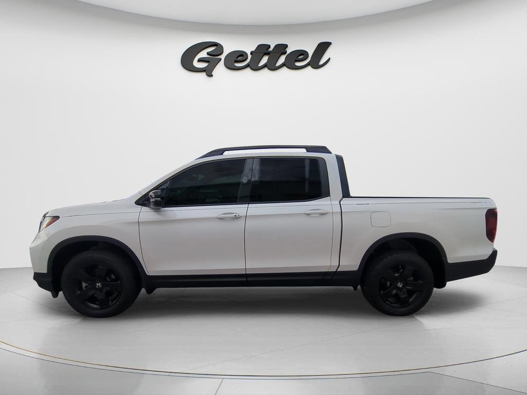 Used 2025 Honda Ridgeline Black Edition image 8