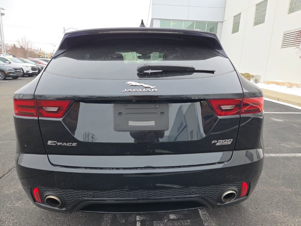 Used 2019 Jaguar E-PACE R-Dynamic SE image 7
