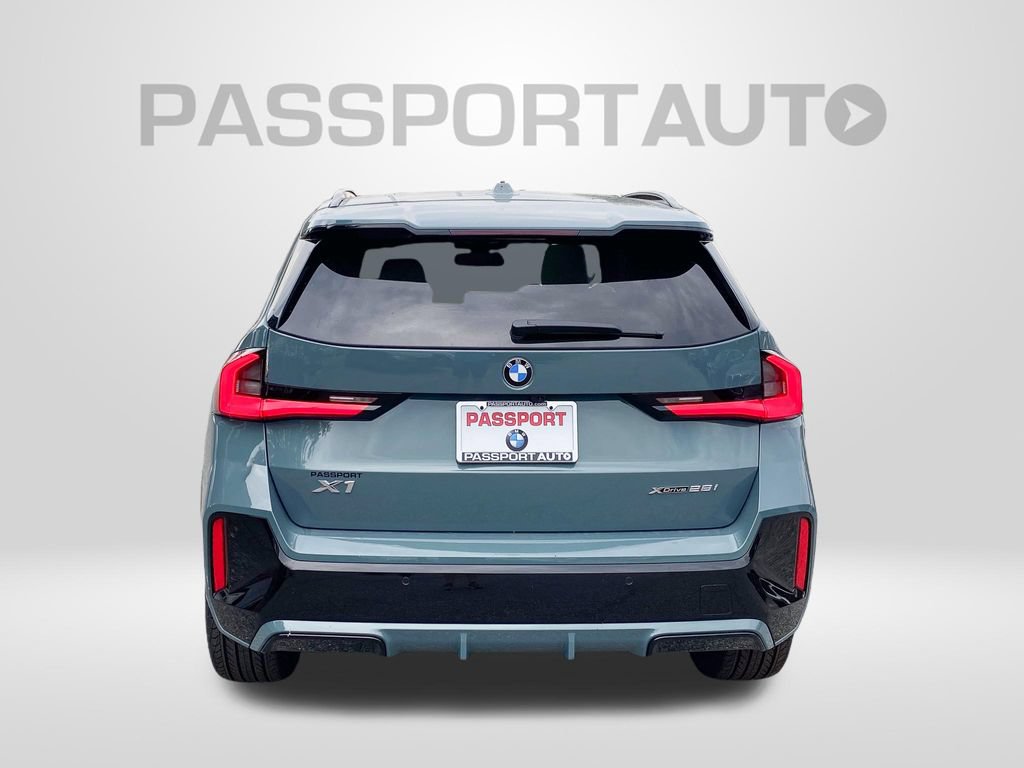 New 2027 BMW X1 xDrive28i AWD/4WD image 5