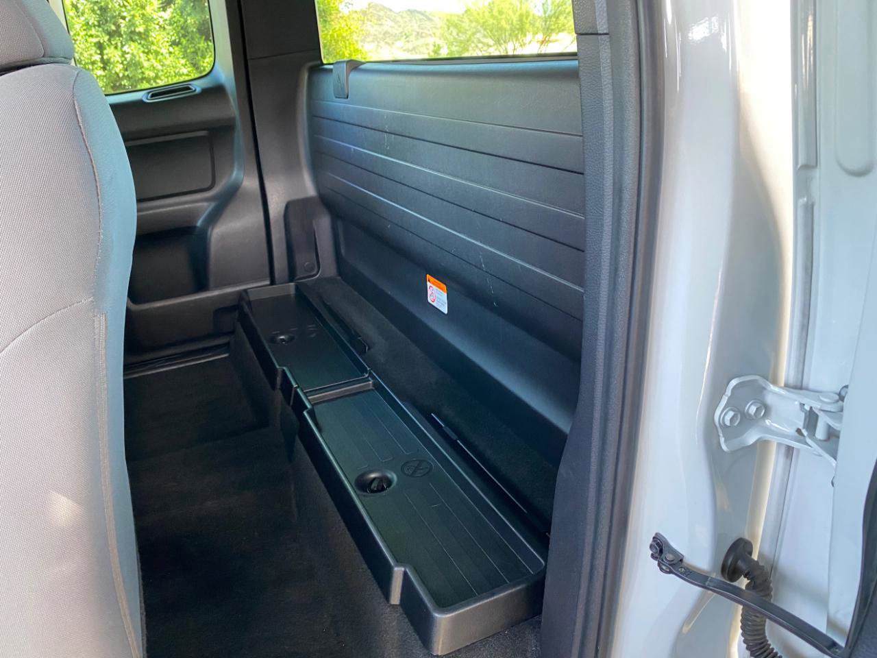 Used 2018 Toyota Tacoma SR RWD image 29