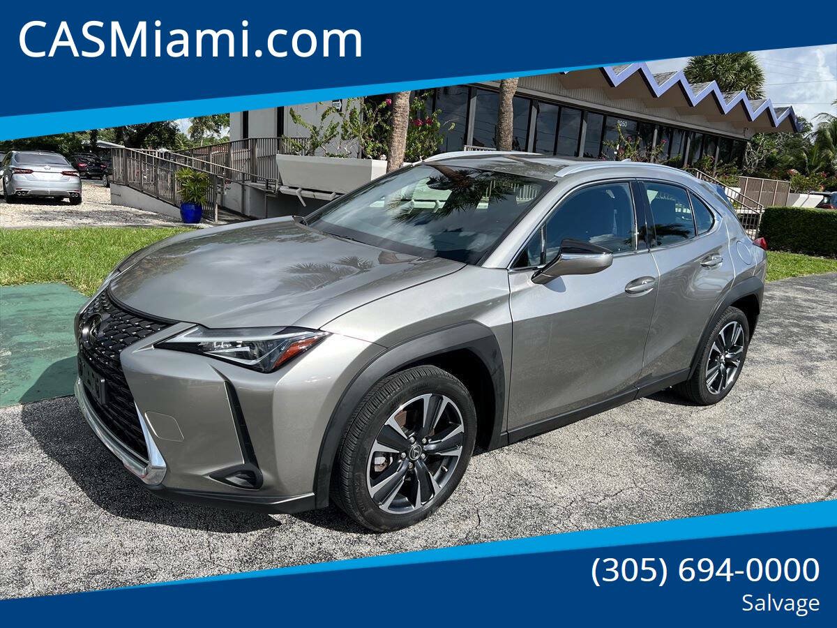 Used 2022 Lexus UX 200 w/ Accessory Package (Z1)