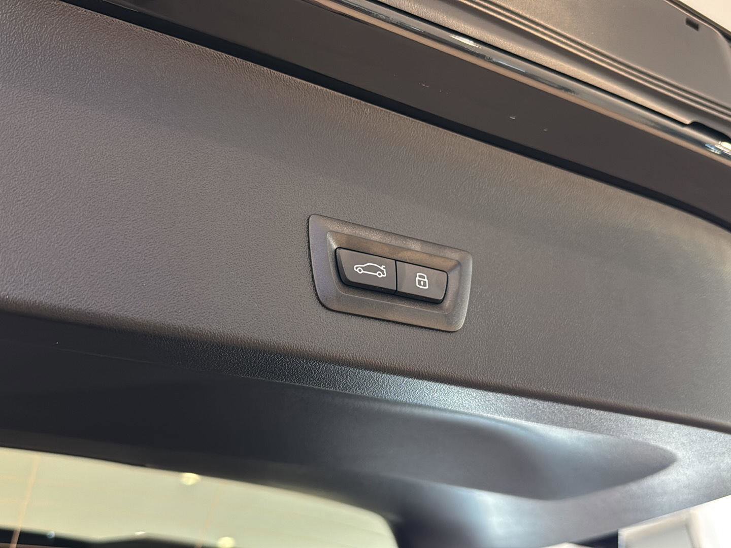 New 2026 BMW X3 xDrive30 w/ Convenience Package image 28