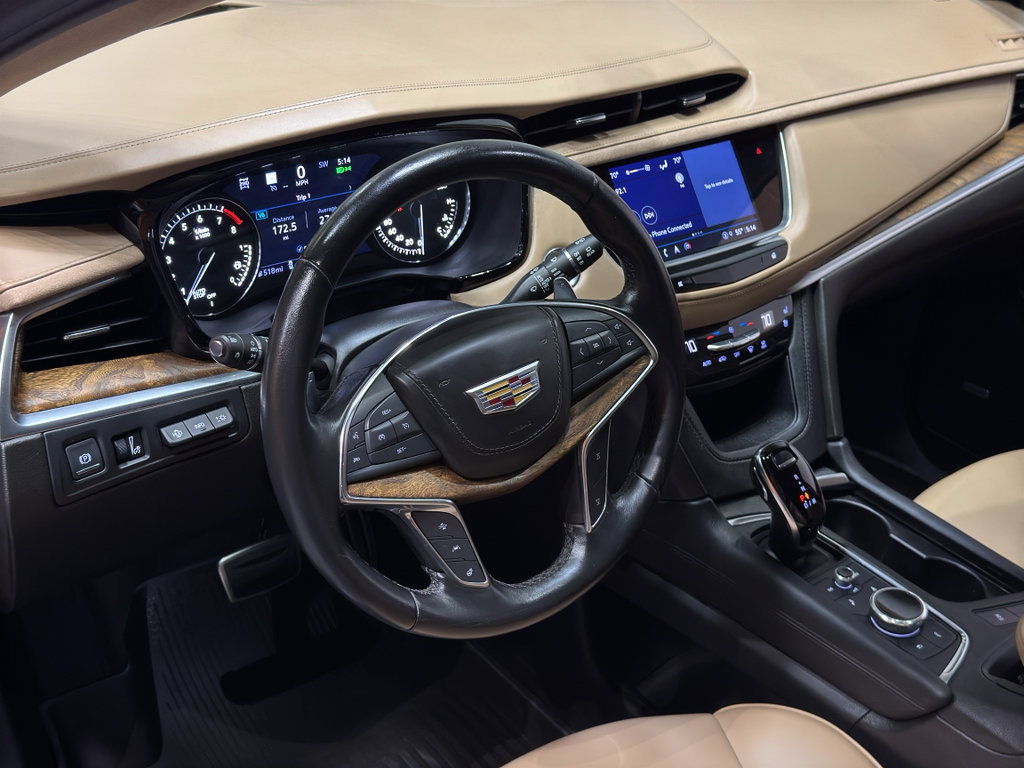 Used 2022 Cadillac XT5 Sportv w/ Platinum Package image 18