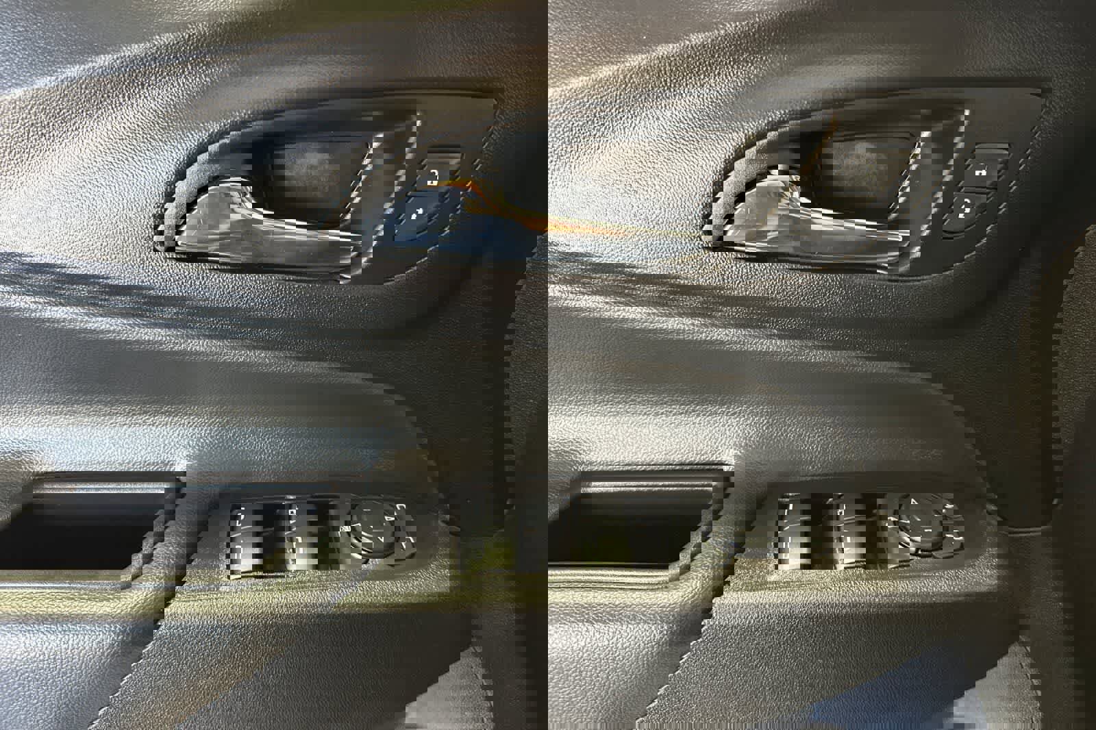 Used 2021 Chevrolet Equinox LT w/ Driver Convenience Package image 13